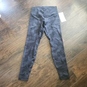 NWT Lululemon align leggings size 10
